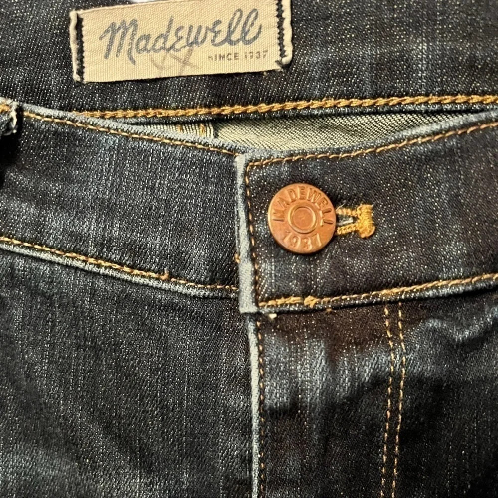 Madewell 9" Mid-Rise Skinny Jeans in Ravine Wash - Picture 2 of 6